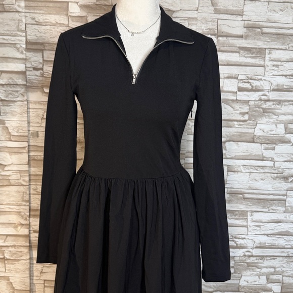 URBAN REVIVO Small Elegant Black Maxi Dress - Picture 5 of 14